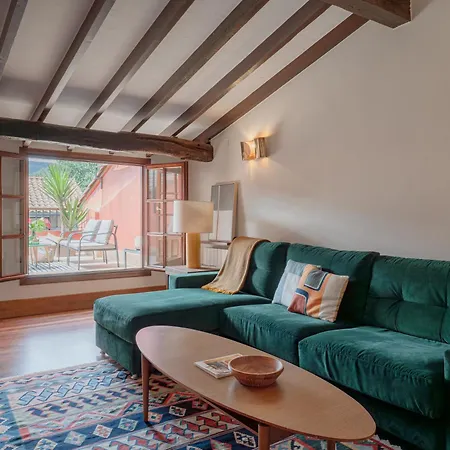 Apartment Casa De Liz Adino